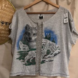 Wolf Shirt Vintage